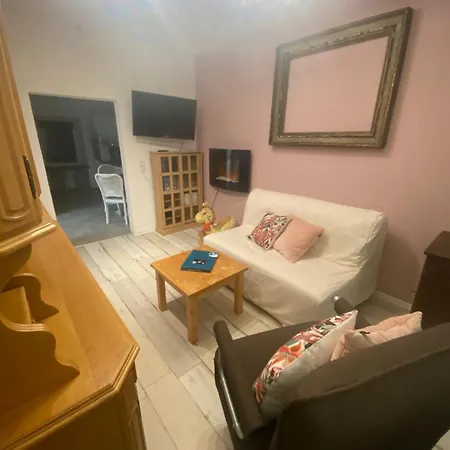 아파트 Schillerstrasse Ab 2 Naechte Fuer 2 Erwachsene Und 1 Kind 피라마센스